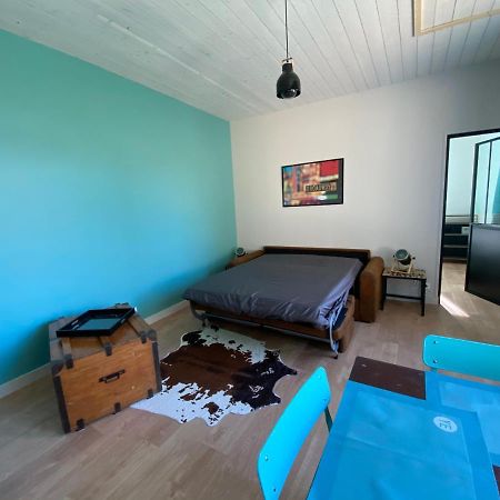 Old School - Chambres D Hotes - Ile D Yeu Port-Joinville Bagian luar foto